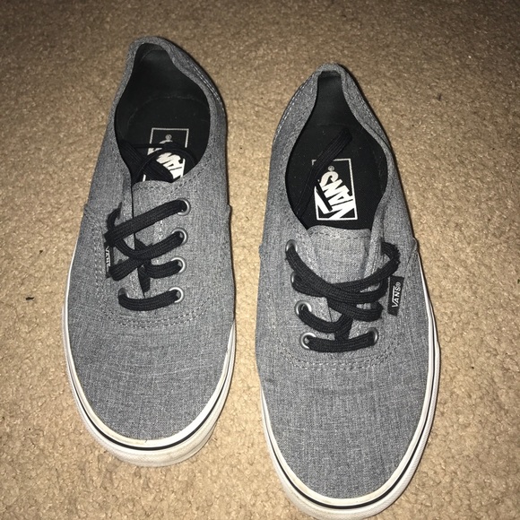 Vans - Picture 1 of 3